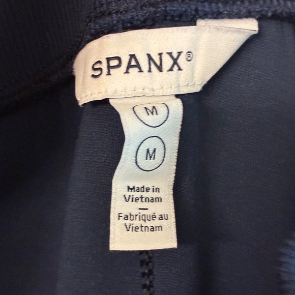 Spanx AirEssentials Piqué Wide Leg Pants – Navy, Size M - Picture 4 of 5